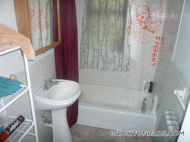 Foto del edificio - 23 Cummings Rd