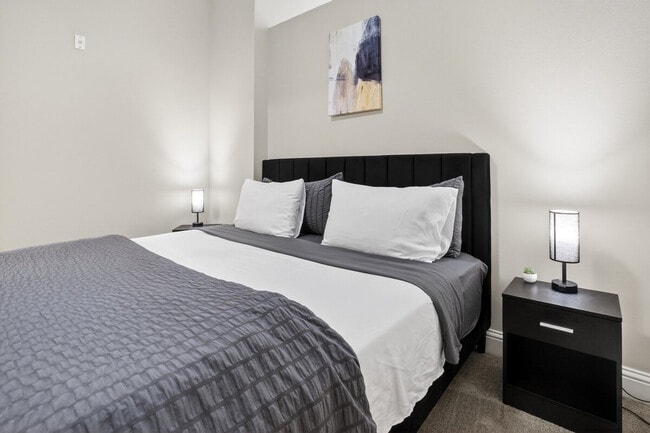 Building Photo - 110 N Boston Ave