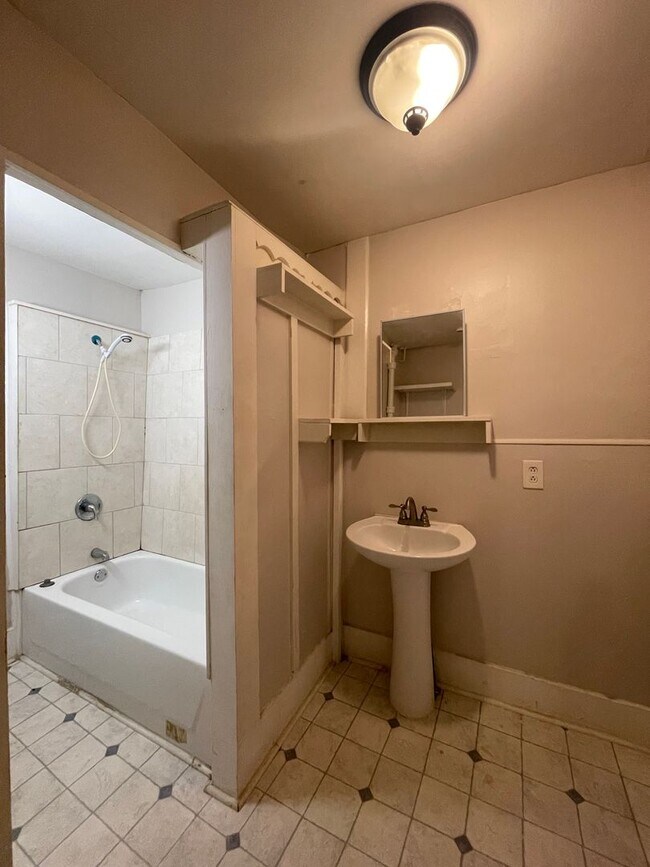 Foto del edificio - 2713 Vineville Ave