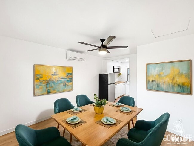 Building Photo - Coastal Charm Meets Modern Living in Beautiful Encinitas