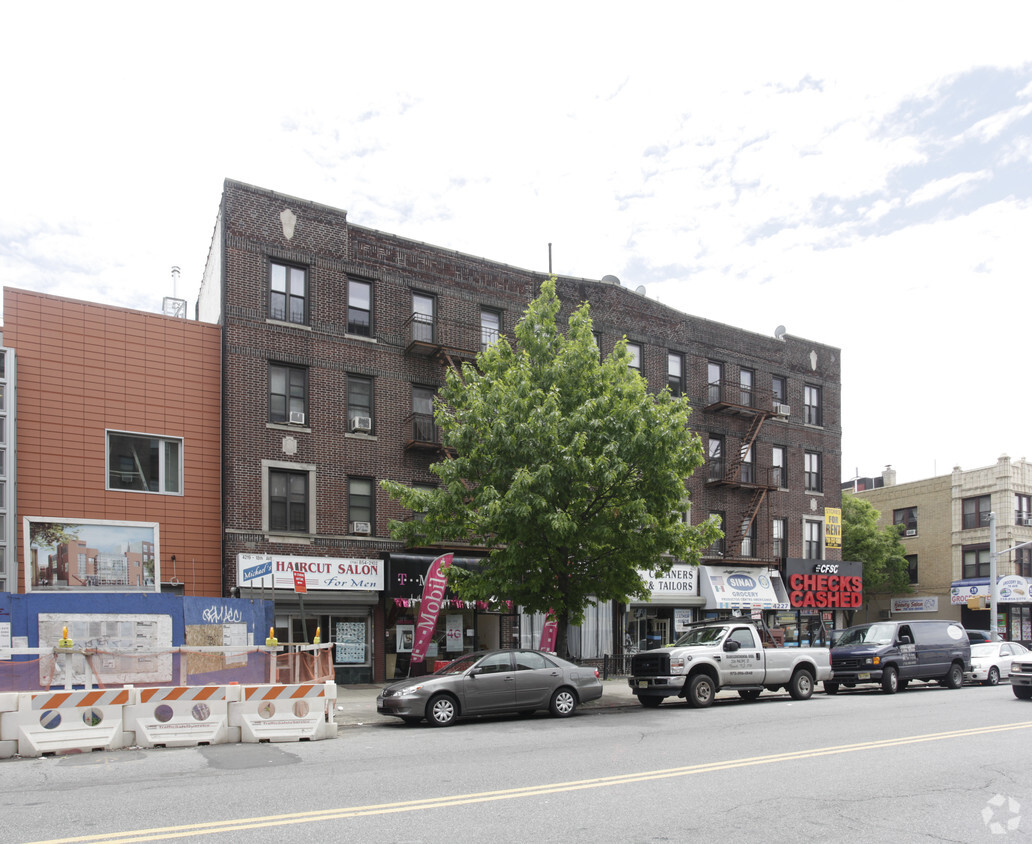 Primary Photo - 4219-4229 18th Ave