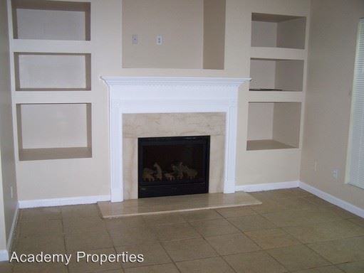 Fotografía del edificio - 8502 Kaden Dr