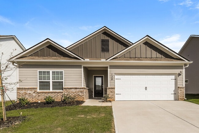 Building Photo - 138 Howell Dr