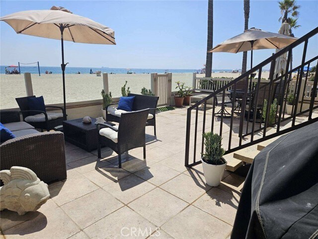 Foto del edificio - 6308 W Oceanfront