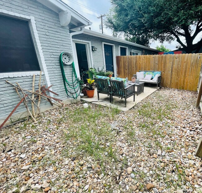 Private Yard - 4802 W Wind Trl