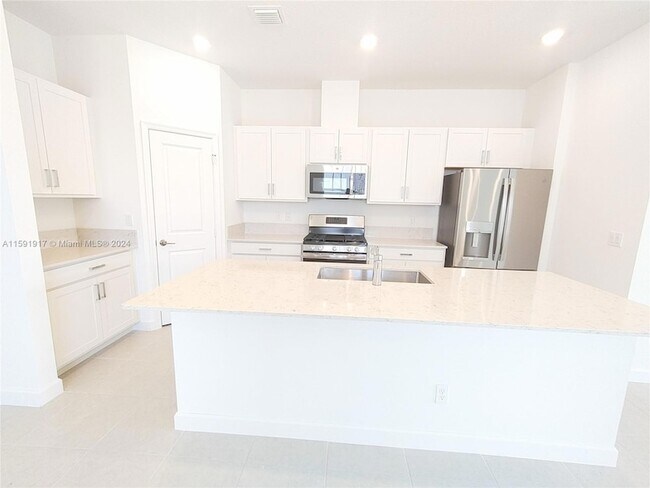 Building Photo - 1416 Haywagon Trail Unit 1416