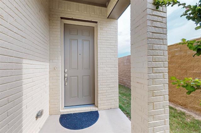 Foto del edificio - 1077 Maverick Dr