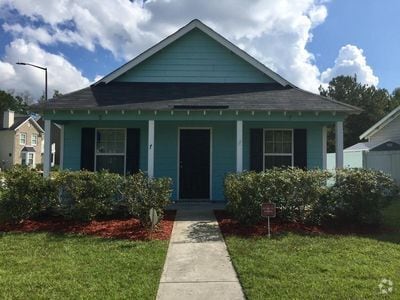 Building Photo - 7 Castello Ave