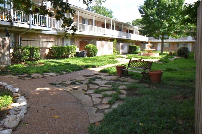 Foto del edificio - 4040 San Felipe St