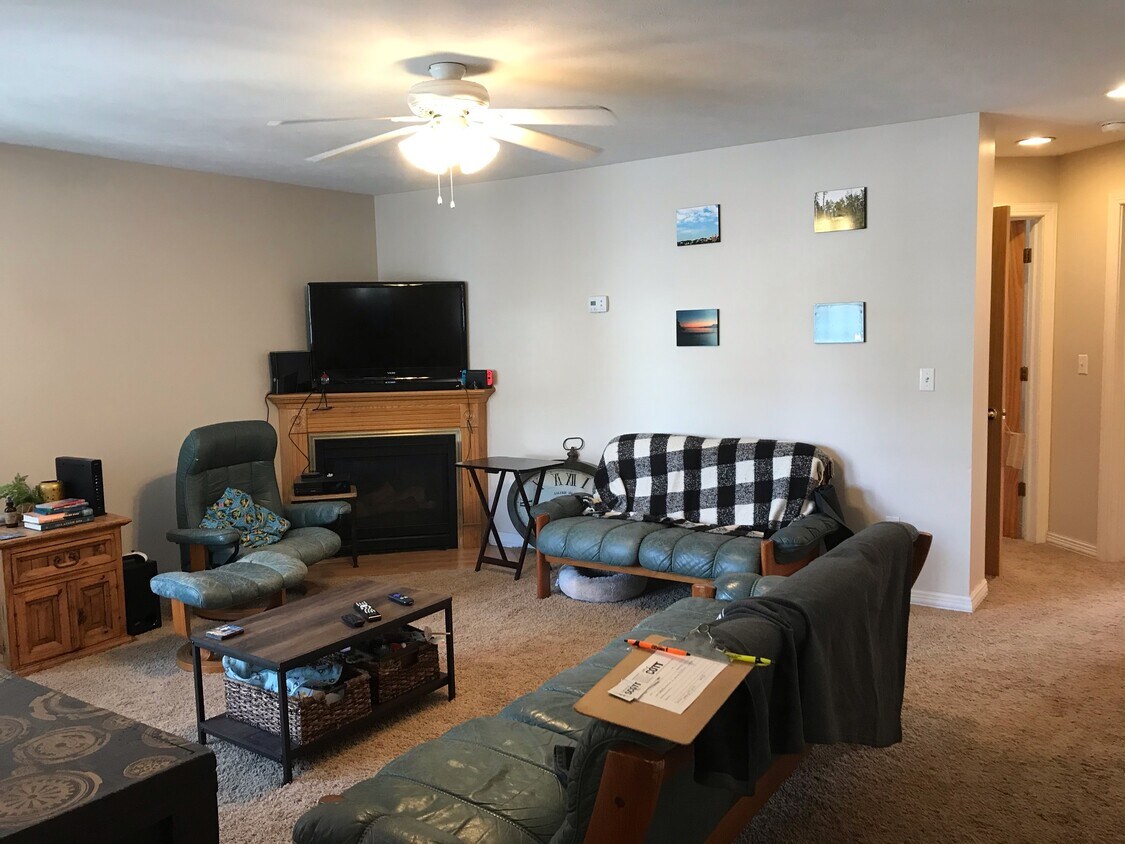 18 Bakers Lndg Unit 22, WV 26505 Apartments in