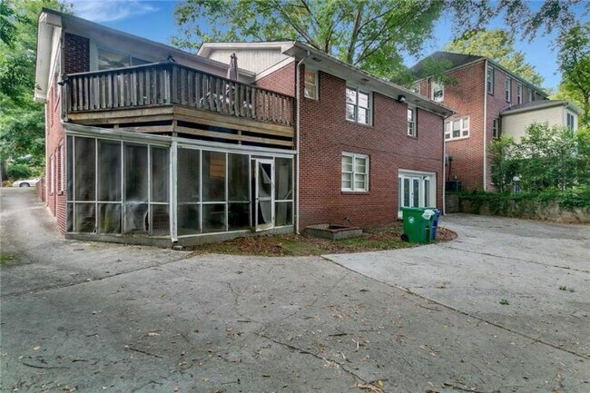 Building Photo - 1193 Clifton Rd NE