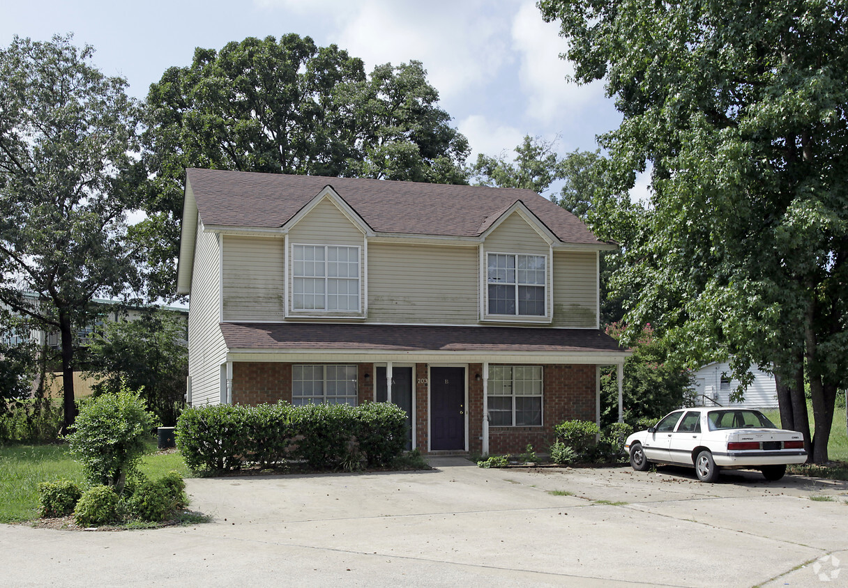 Primary Photo - 703-709 N Jackson St
