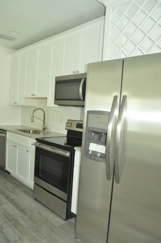 Photo - 520 Holt Ave Apartment