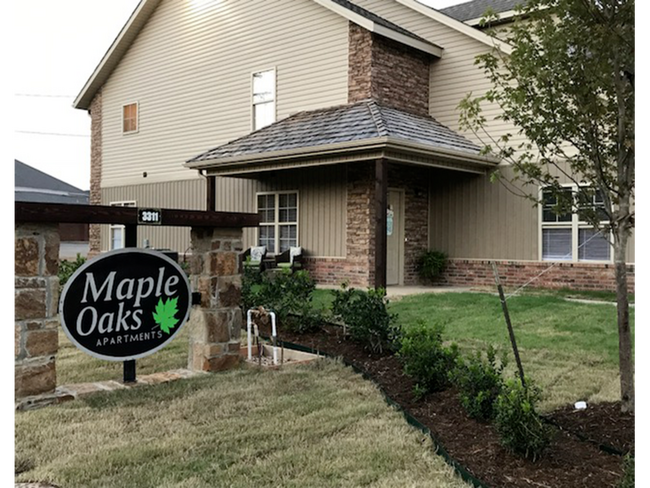 X Maple Oaks Apartments Fort Smith Ar Apartments Com