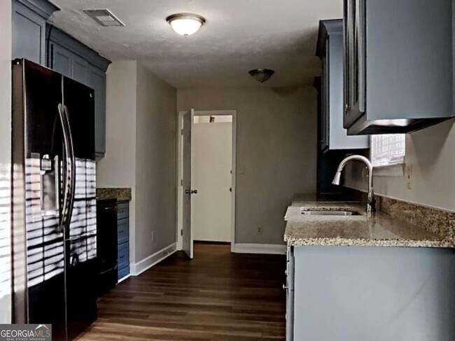 Foto del edificio - 968 Country Oaks Ct