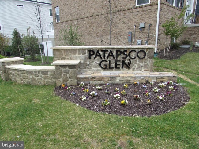 Foto del edificio - 7866 Johnnycake Rd