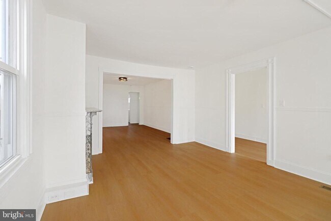 Foto del edificio - 24369 W Main St