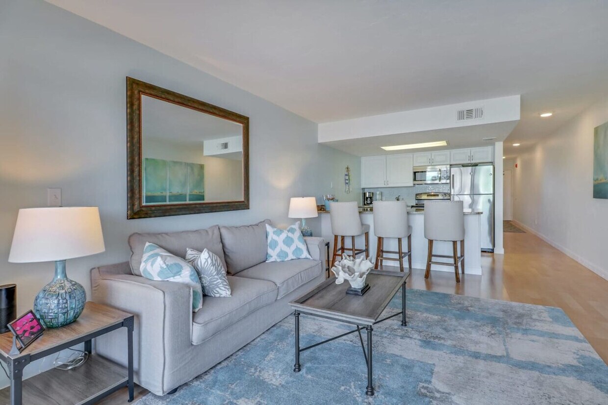 Foto principal - 260 Southbay Dr