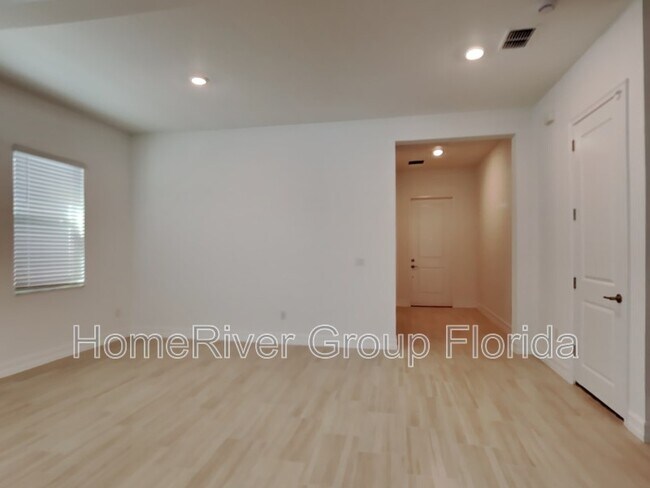 Building Photo - 7710 S Swoope St