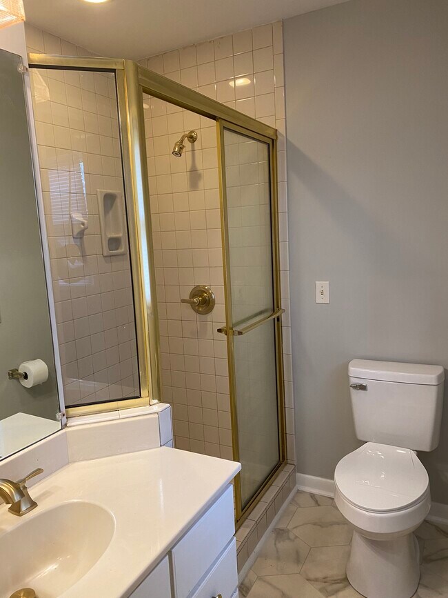 Foto del edificio - 1322 Hermitage Ave