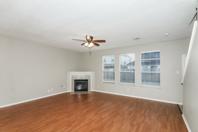 Building Photo - 12146 Landsdown Ridge Way