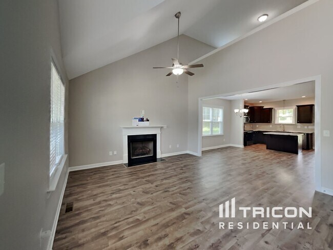 Foto del edificio - 119 Lasswade Ct