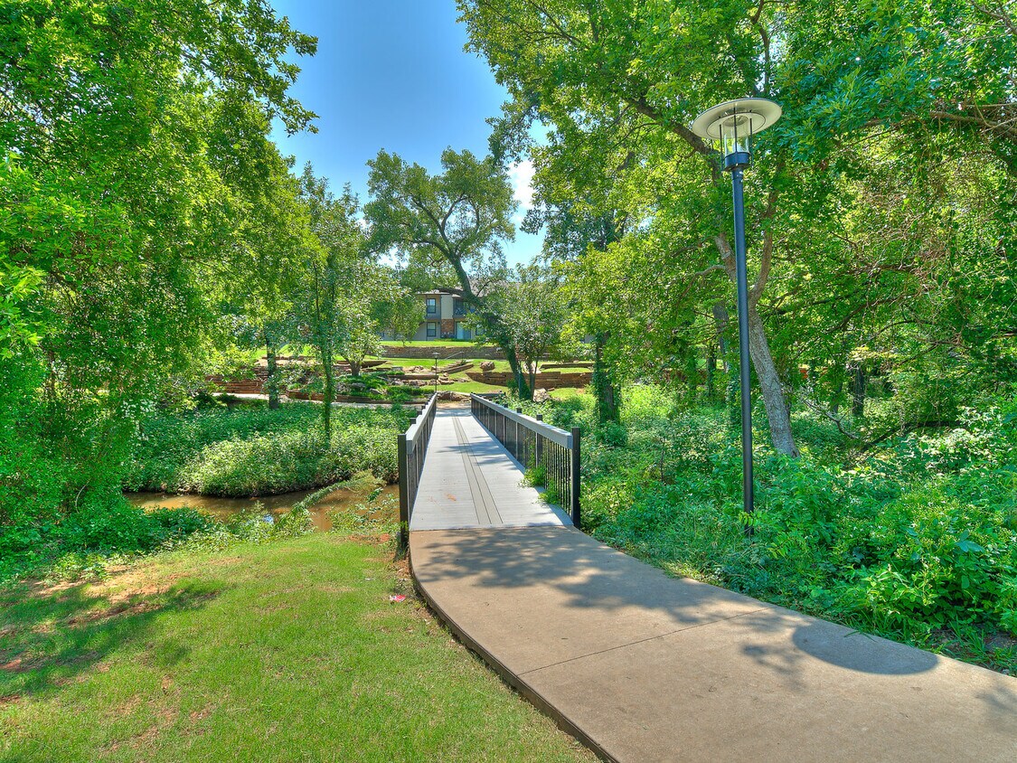 Stonebrook Apartments Apartments Oklahoma City Ok Apartments Com