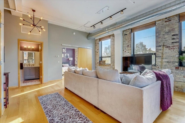 Foto del edificio - 1701 NE Madison St