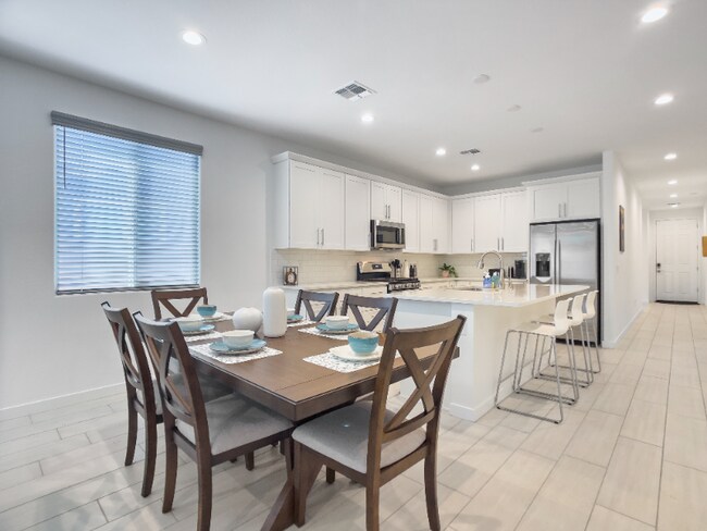 Foto del edificio - 11343 S 50th Ave