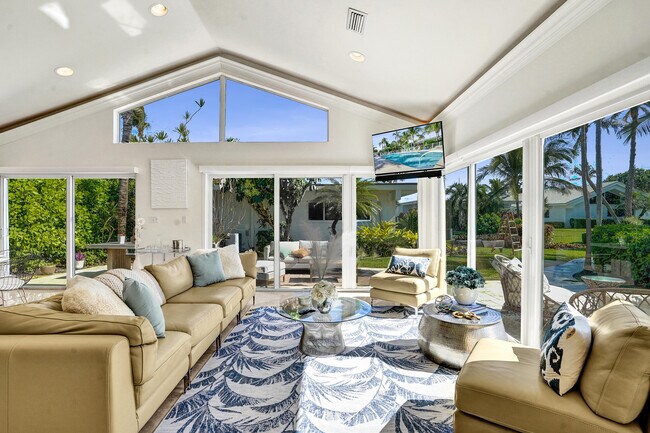 Foto del edificio - 1212 Hillsboro Mile