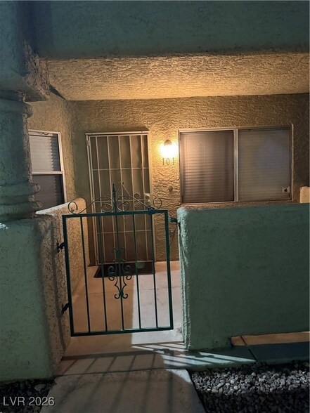 Foto del edificio - 304 S Buffalo Dr