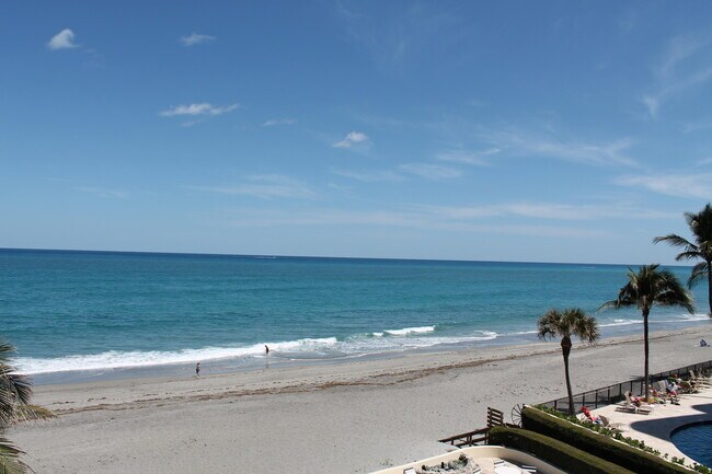 Foto del edificio - 200 S Beach Rd