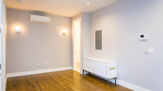 Foto del edificio - 220 Himrod St
