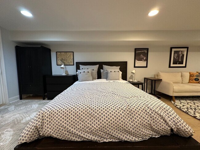 Foto del edificio - 723 Gallatin St NW