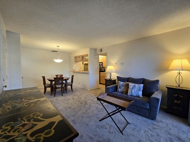 Foto del edificio - 941 Calle Mejia