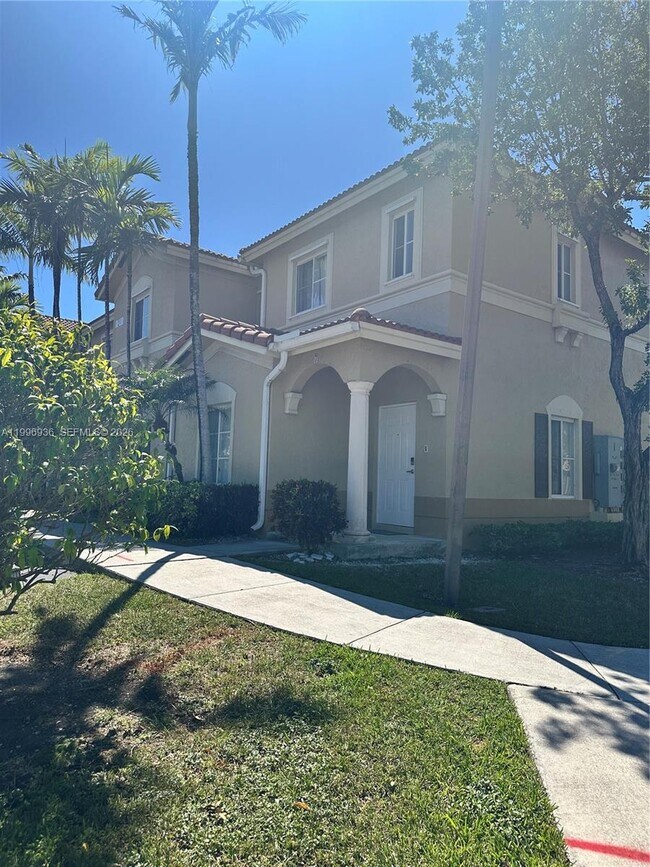 Foto del edificio - 8246 NW 108th Ave