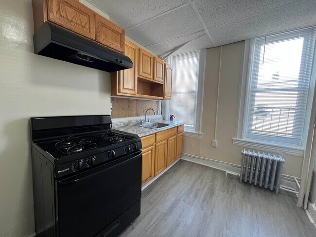 Foto del edificio - 1513 Summit Ave