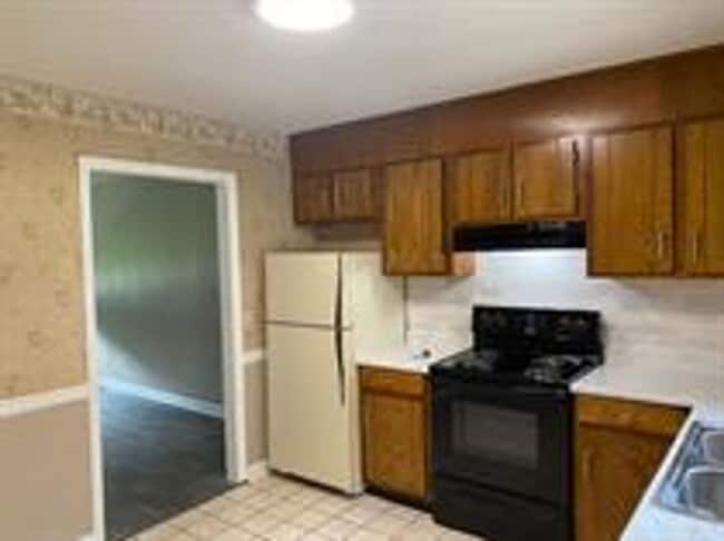 218DU - 218DU Apartment