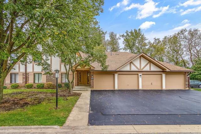 Building Photo - 913 Knottingham Dr