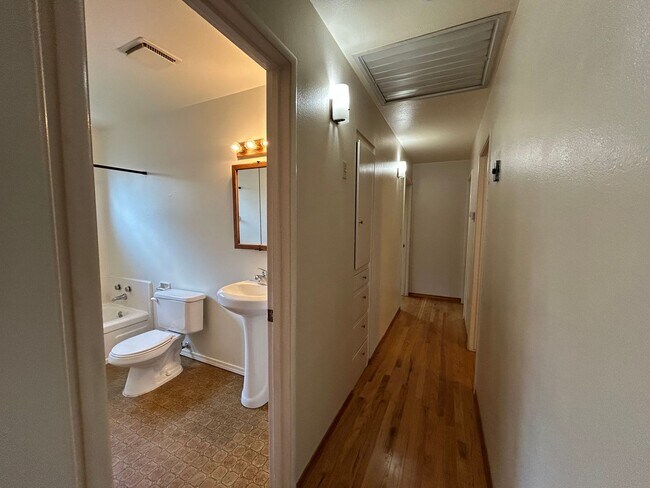 Foto del edificio - 2085 Zinfandel Ln