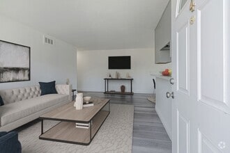 Building Photo - 34818 Starling Dr