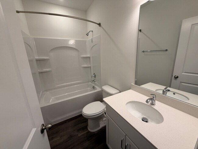 Foto del edificio - Beautiful 3 Bed 2 Bath New Construction Home in Shelbyville