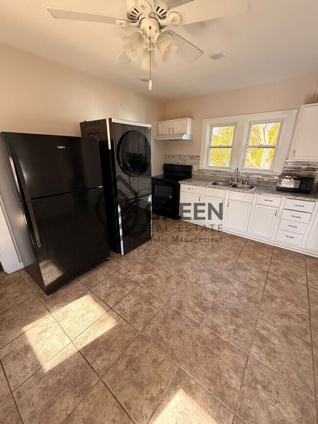 Foto del edificio - Beautiful apartment in Bradley