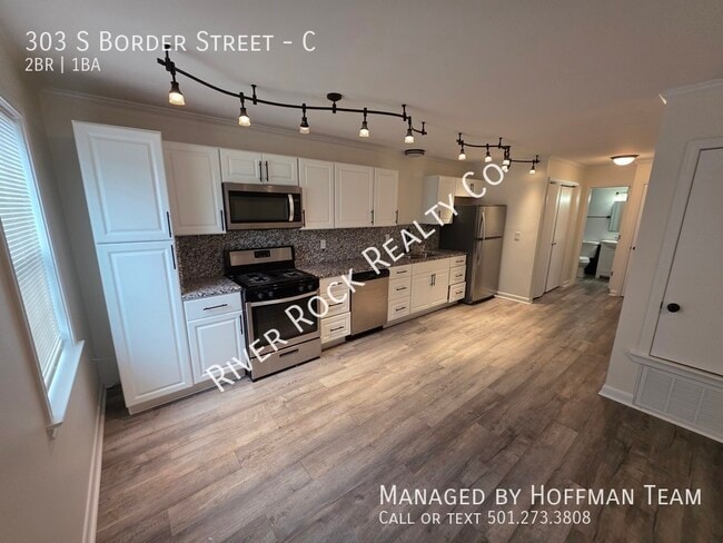 Building Photo - 303 S Border St