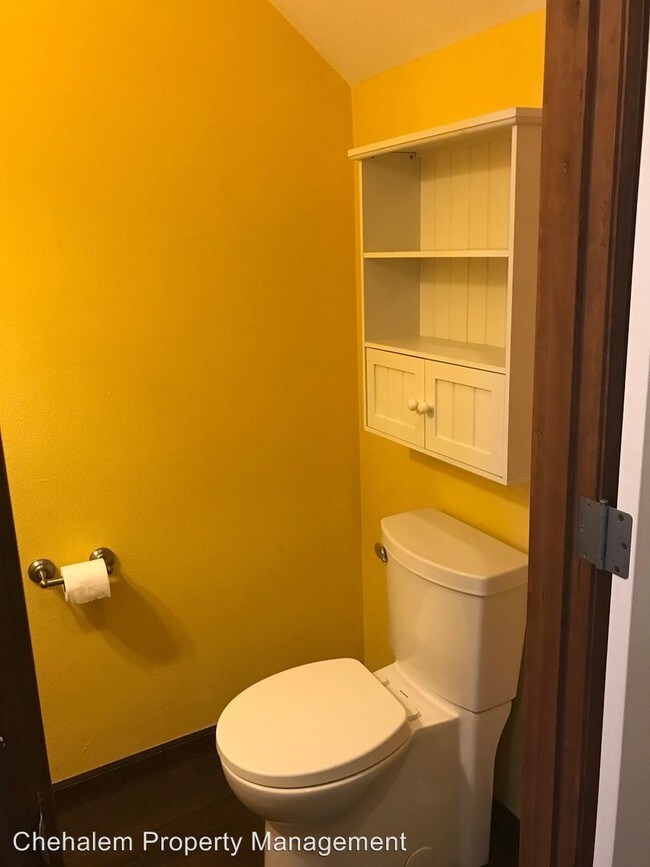 Foto del edificio - 3 br, 2.5 bath House - 810 E. Ninth St. #E-22