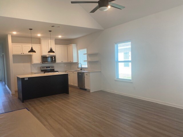 Foto del edificio - 836 Gibbard Ave