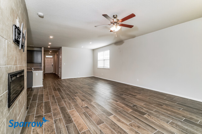Building Photo - 10517 Bricewood  Park