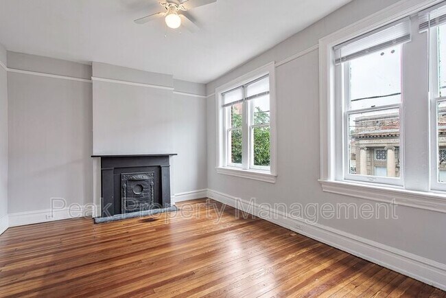 Foto del edificio - 1126 Hull St