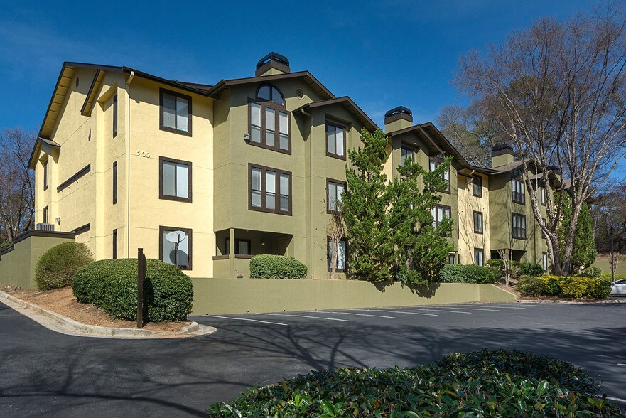 Waterford Place Rentals - Atlanta, GA | Apartments.com Waterford Place Rentals - Atlanta, GA | Apartments.com