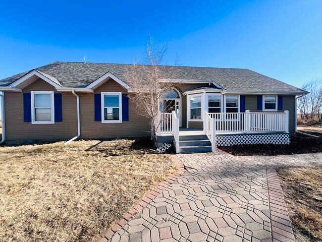 Building Photo - 15892 Co Rd 40